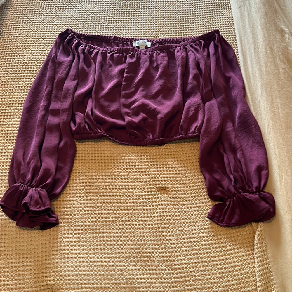 Cropped silky blouse